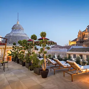 Palacio Gran Via, A Royal Hideaway ***** Granada
